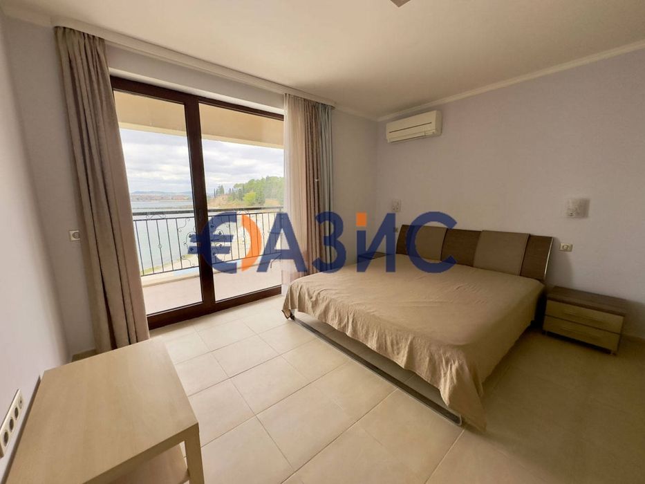 Продава се Тристаен апартамент в Несебър - 122 кв.м за 2214 €/кв.м - Снимка #11