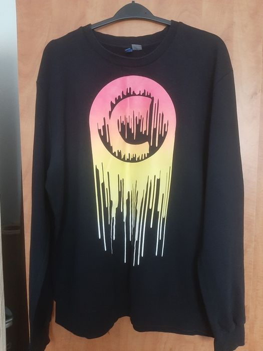 Bluza neagra cu model mar. XL