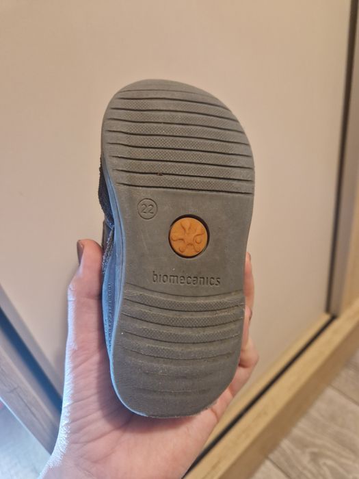 Biomecanics, mărimea 22, în condiții foarte bune, îmblăniți