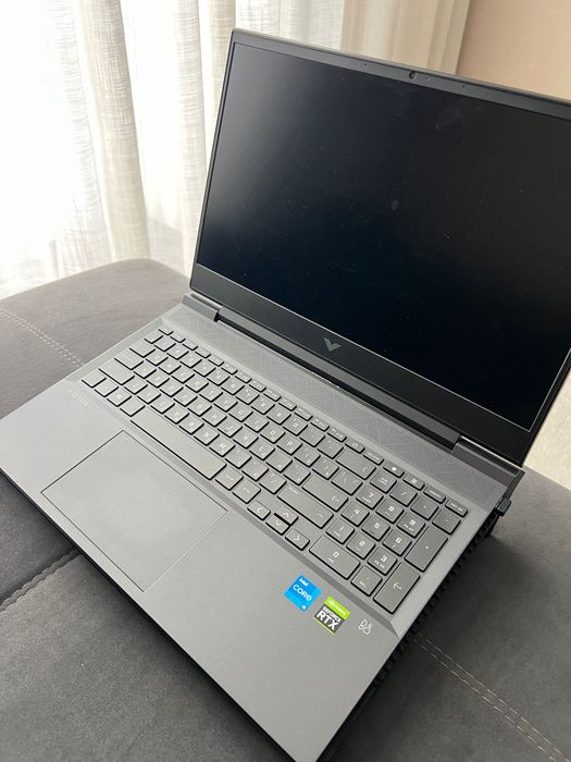 Ноутбук HP Victus