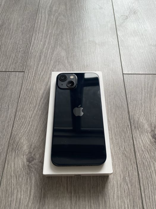 iPhone 13 128Gb в достойном состоянии