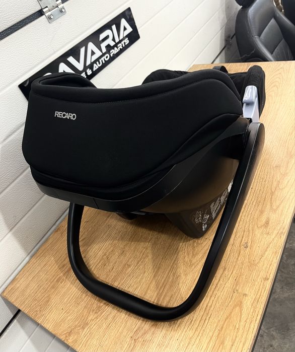 Бебешко кошче за кола Recaro
