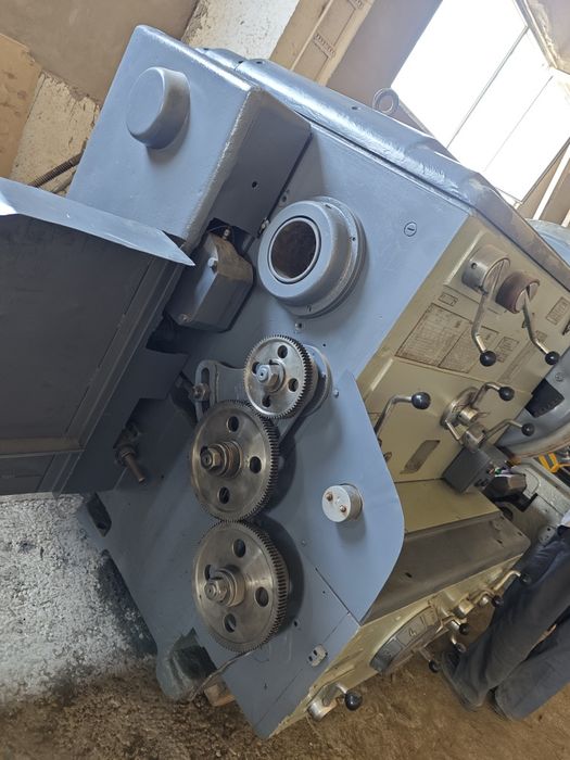 Токарный станок дип 500.модел 1м65