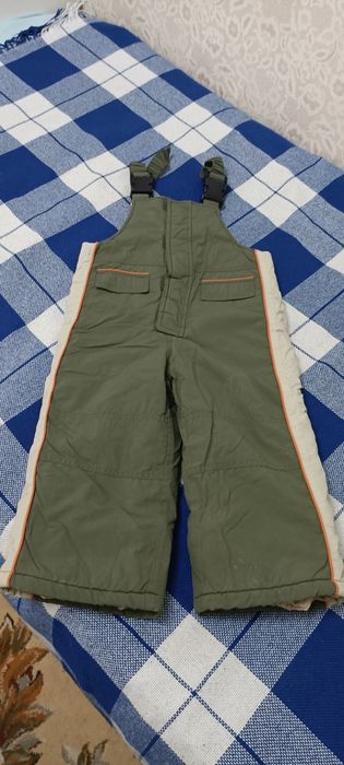 Продам комбинезон с курткой для мальчика