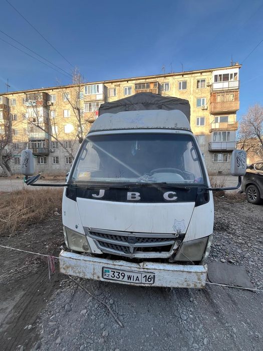 Продам грузовик JBC
