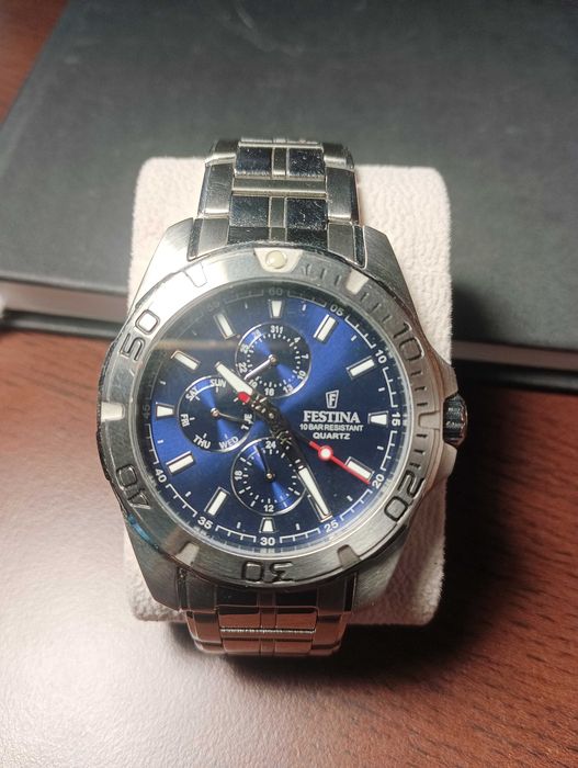 Часовник Фестина оригинален