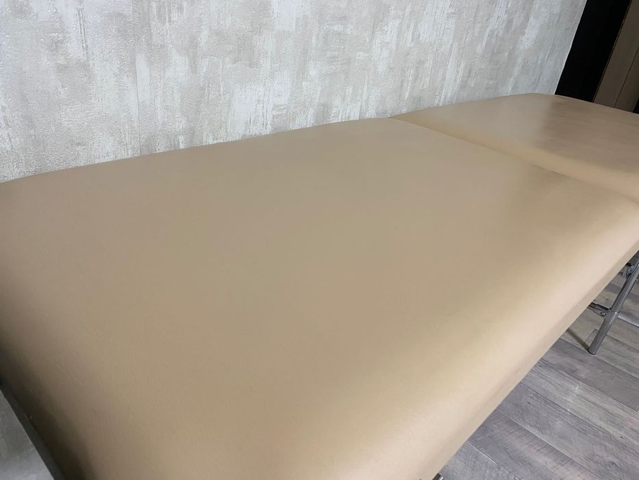Продам кушетку 20000