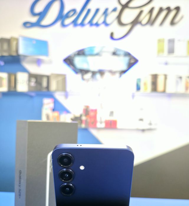 Samsung S25 / Navy / 256 GB / DeluxGSM