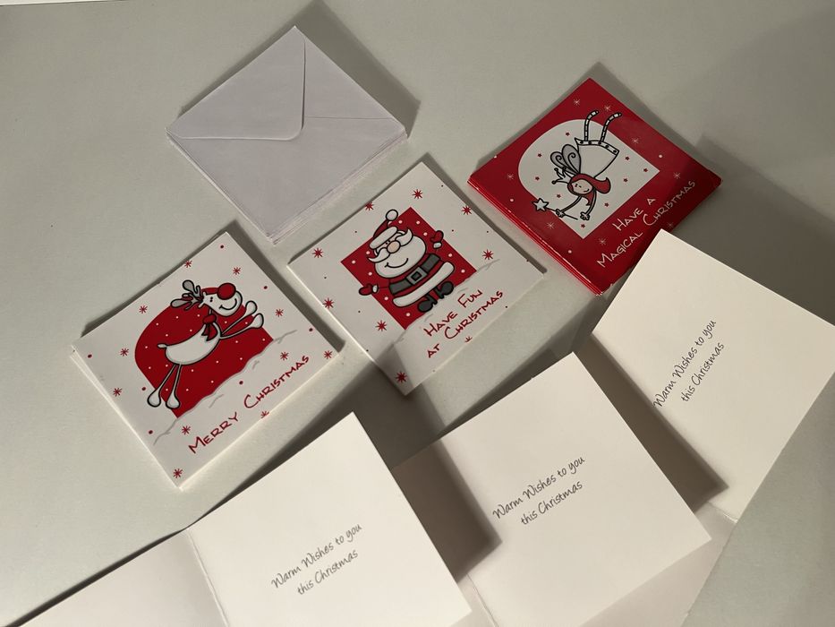 Комплект коледни картички - 16 броя и 20 пликчета