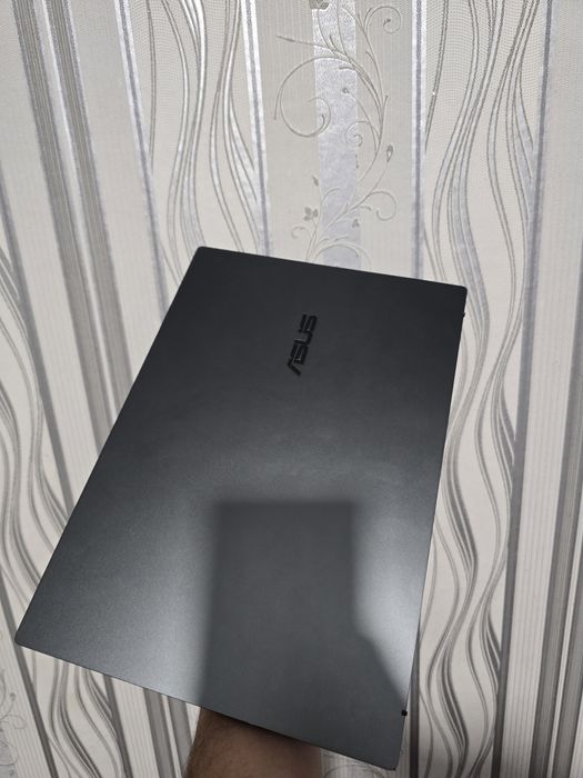 Asus Zenbook 14 oled