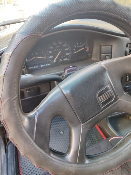 Продам машину seat toledo