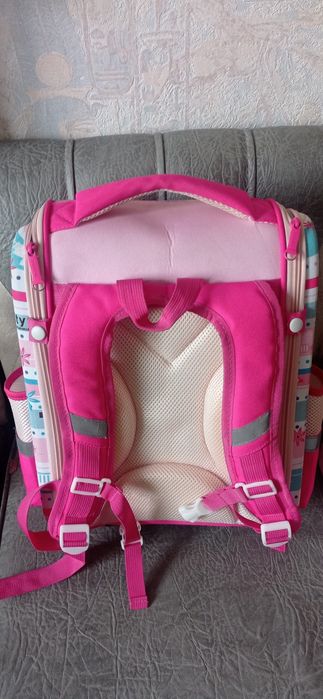 Продам школьный рюкзак