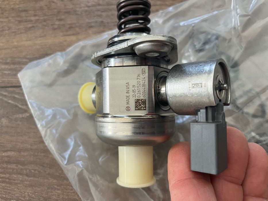 Бензинова помпа за голф7