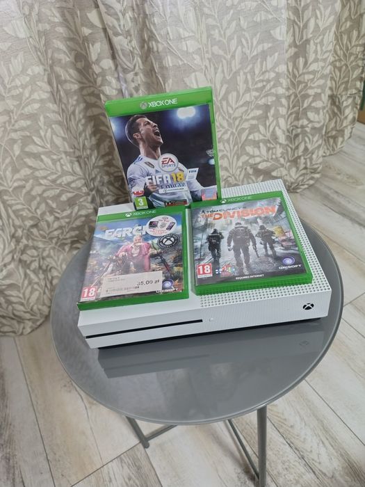 Xbox One S 1TB + 2 Controllere + 3 Jocuri + Jocuri Digitale | 4K UHD