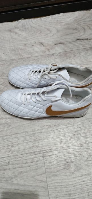 Nike сороконожка