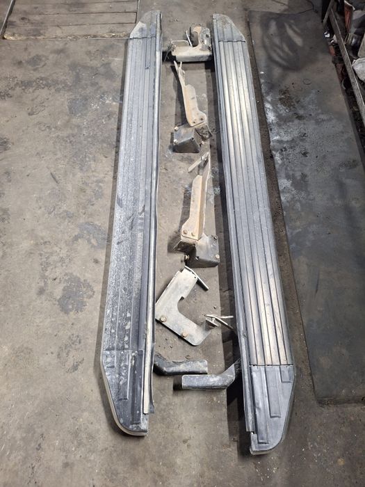 Продам пороги Hyundai  tucson