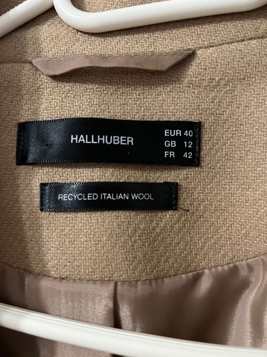 Дамско палто Hallhuber