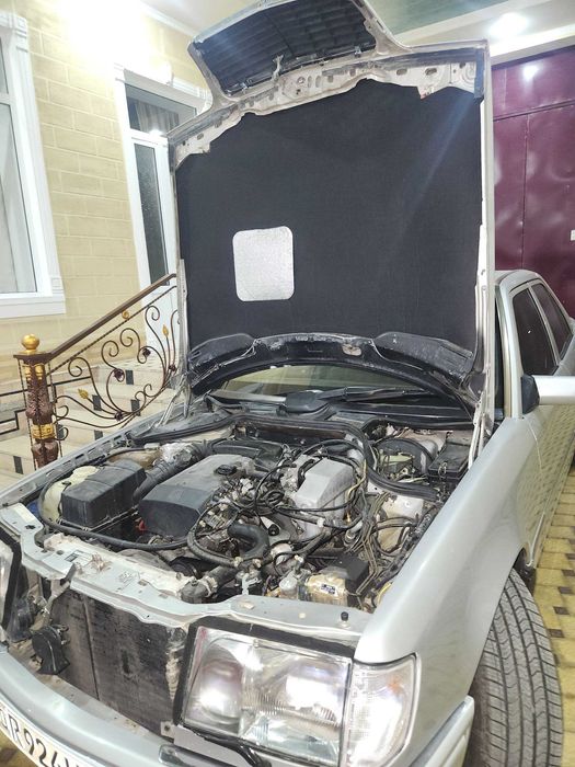 Мерседес бенс w124