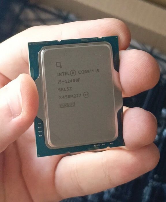 Процесор Intel core i5 12400F (обмен)