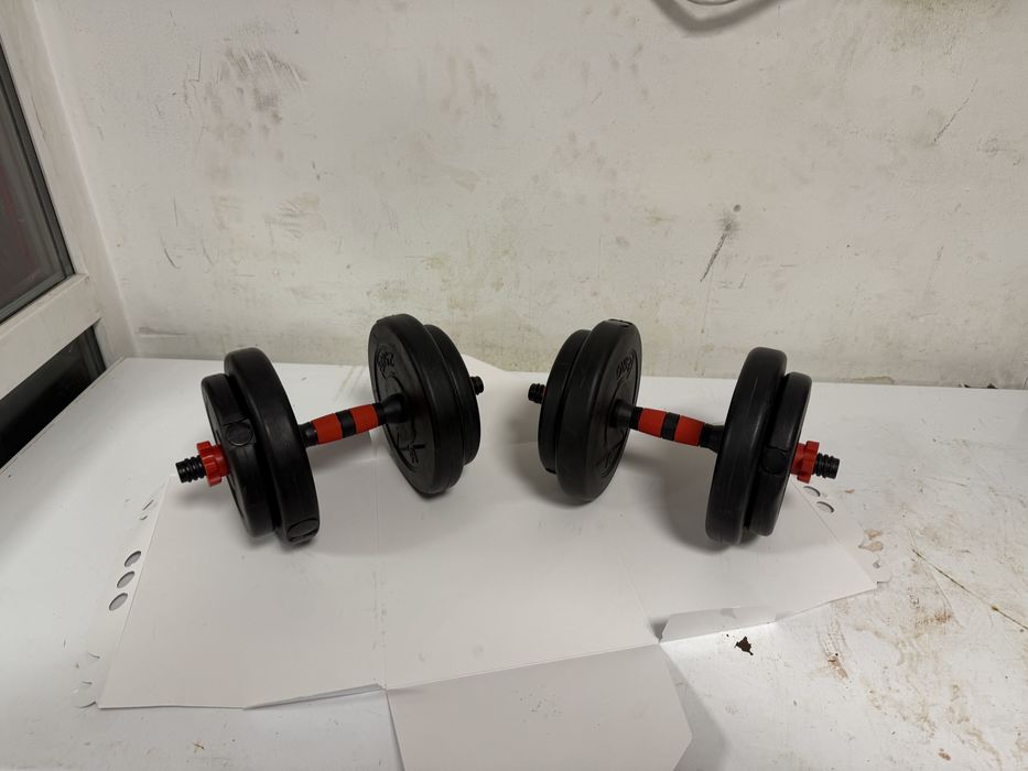 Set gantere reglabile noi 8 kg+8 kg=16 kg. Germany pret promo 100 lei