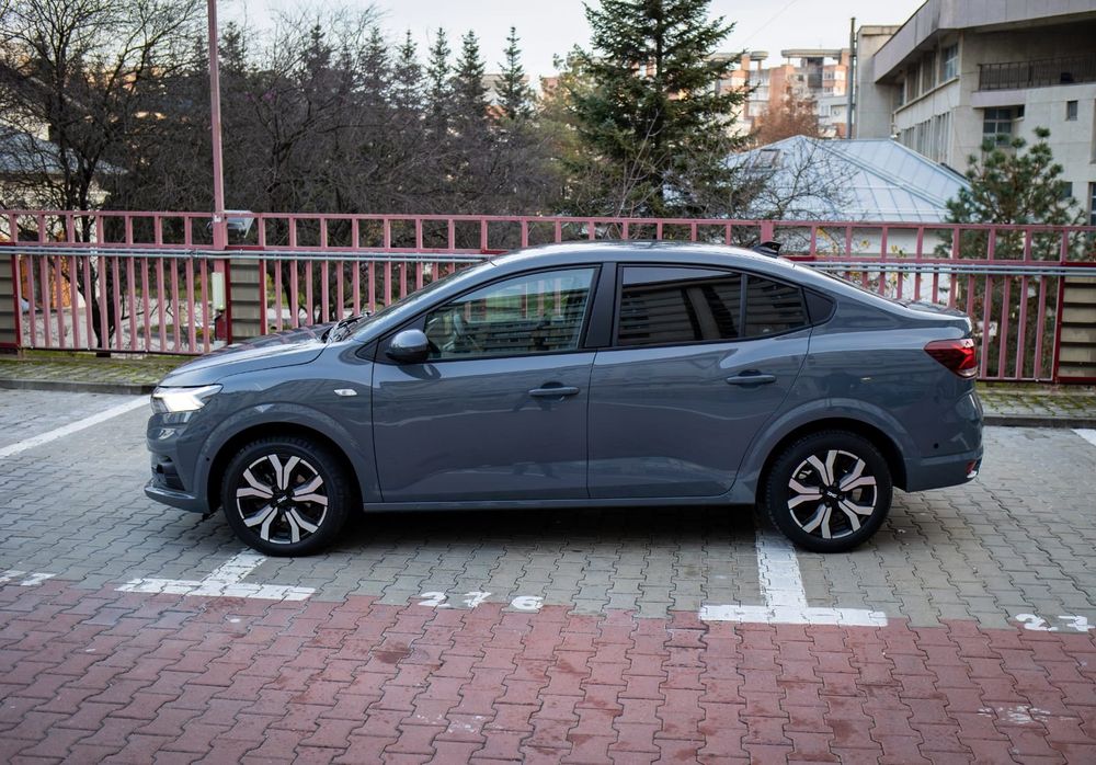 Proprietar!! Dacia Logan 2024 model prestigi+Full Option gpl de fabric