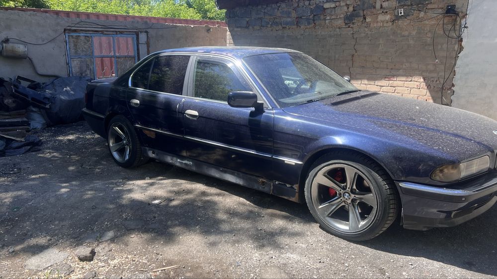 Большой разбор BMW E38 разбор машины е38