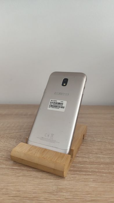 Vând Samsung Galaxy J3 2017 BLOCAT LA Vodafone