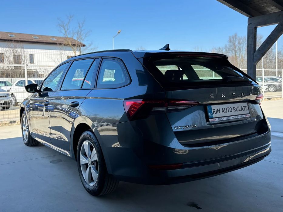 SKODA Octavia 2021 — imagine 5