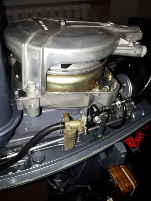 Лодочный мотор YAMAHA 4