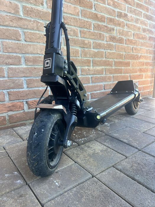 Vând,dau la schimb