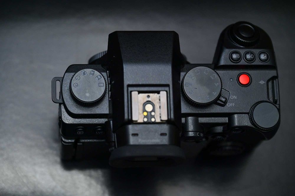 Panasonic Lumix S5 IIX