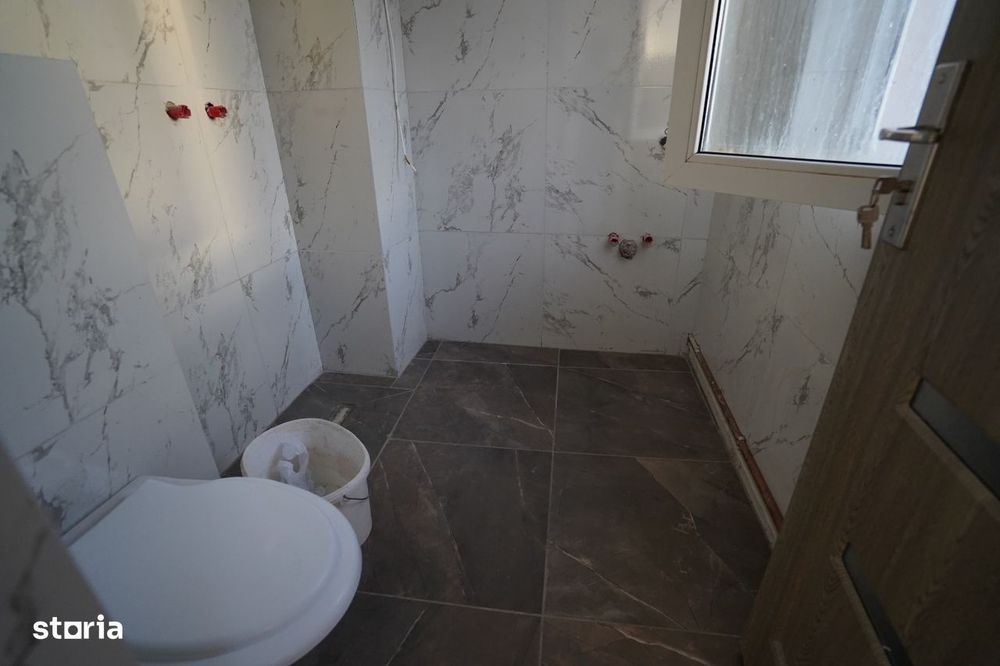 Proprietar – Vând Apartament Cu 3 Camere,Zona Șagului,55 Mp,2 Băi