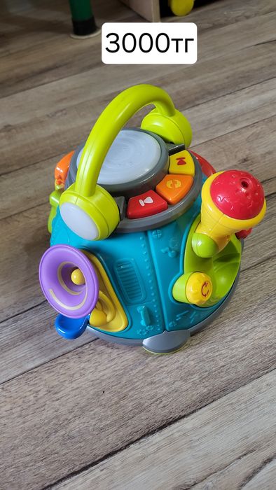 Развивающие музыкальные игрушки