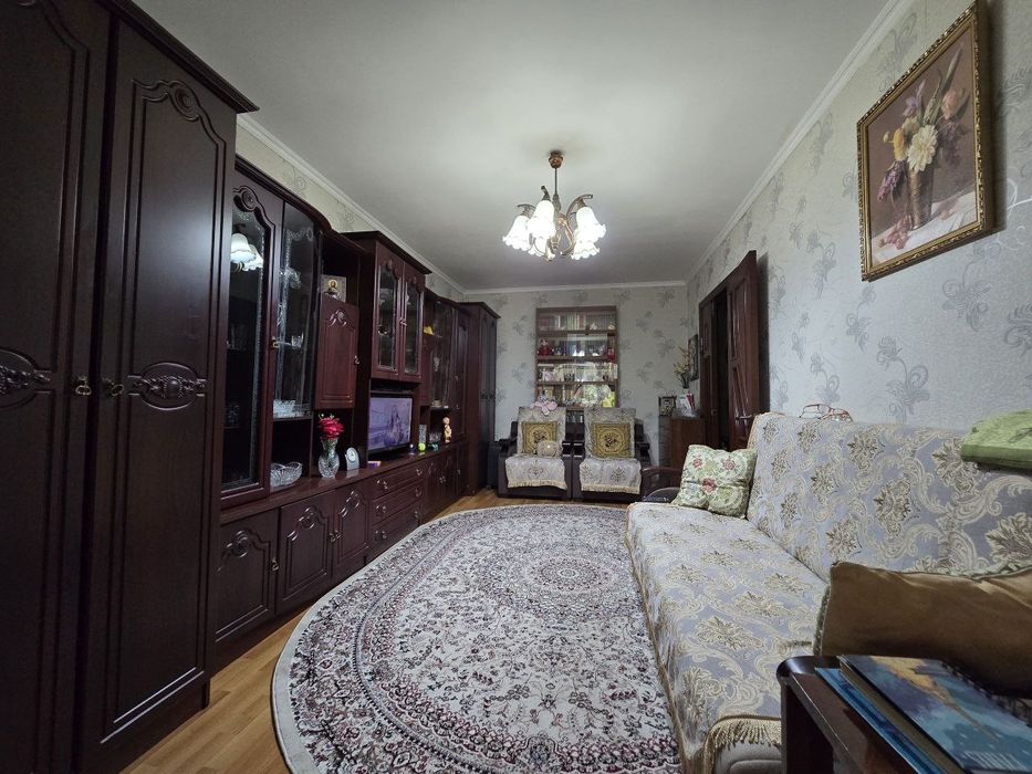 Продажа своя 2-комнатная. Евро-квартира военный городок