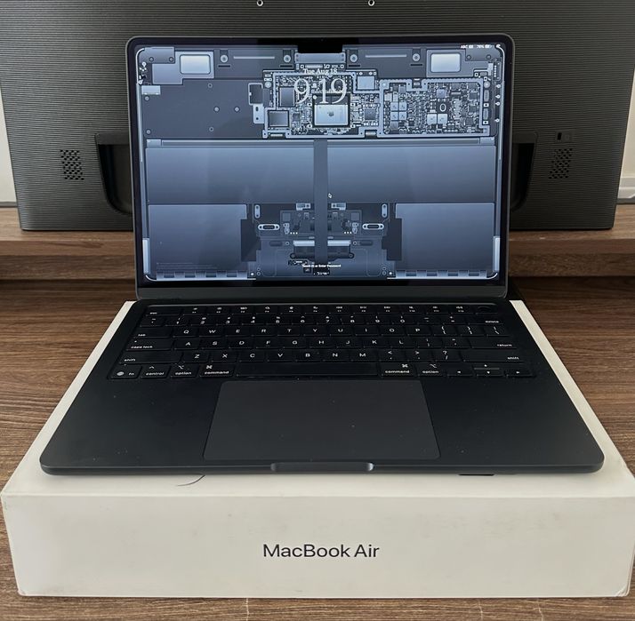 MacBook Air M4 16/256