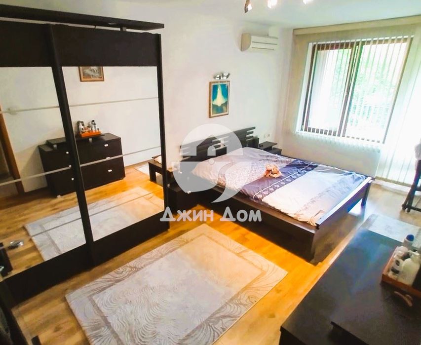 Продава се Четиристаен апартамент в Бургас, Център - 154 кв.м за 2273 €/кв.м - Снимка #6