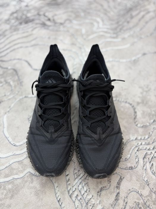 Adidas маратонки