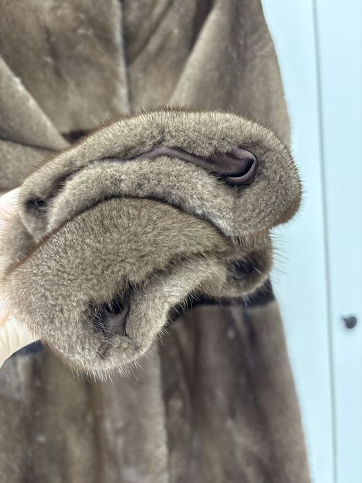 Продам норковую шубу