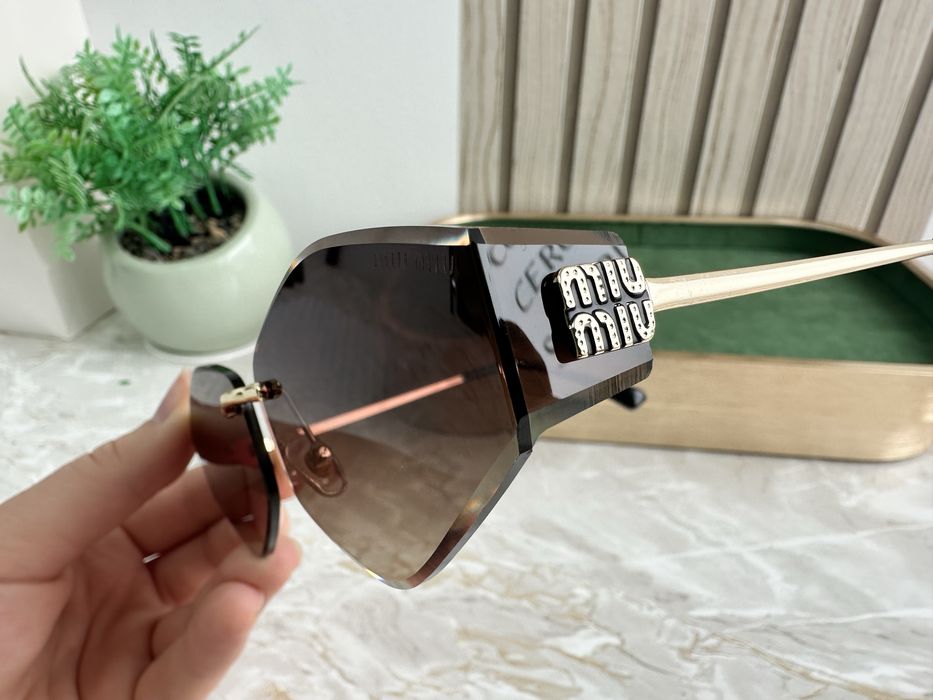 Ochelari de soare Miu Miu uv400