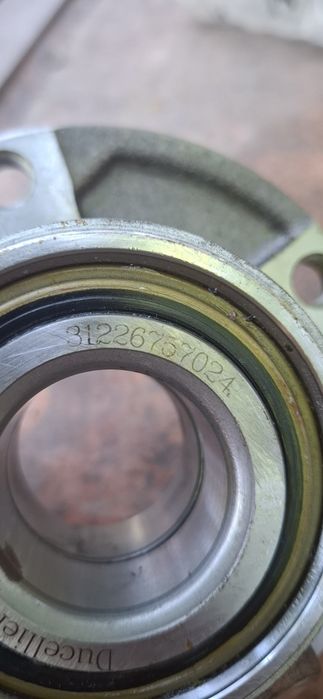 Ступиця передня BMW 3 E36 E46