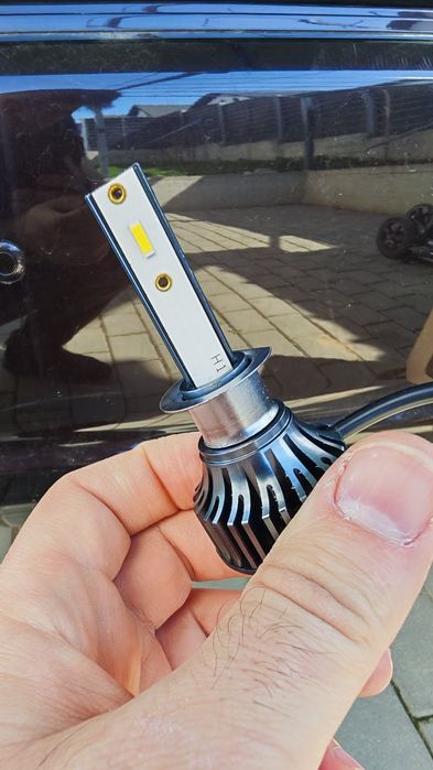 Becuri Led H1 4300k