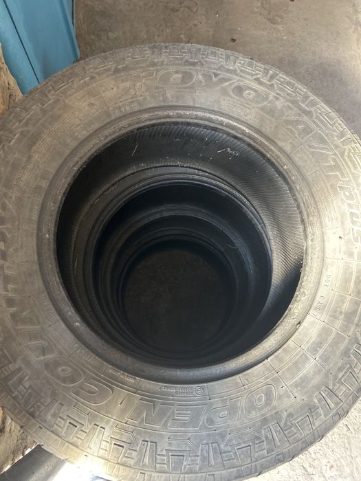Шины 275/65/17 на джип