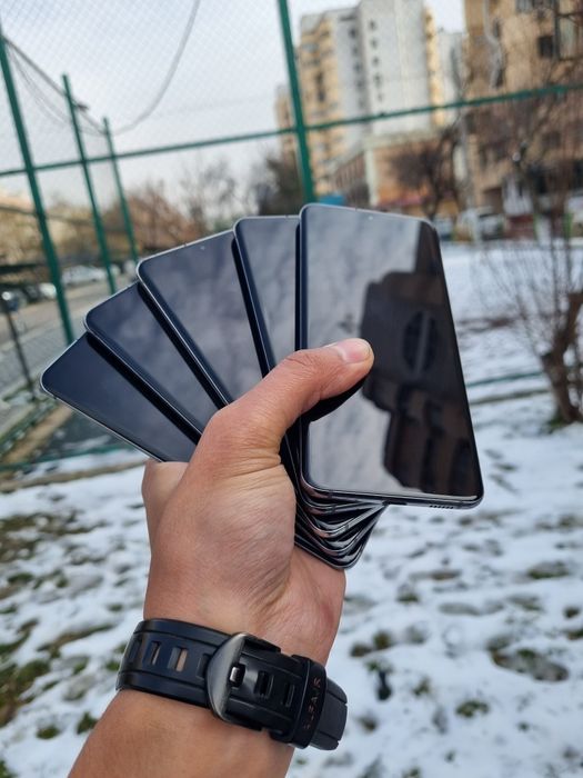 Samsung Galaxy S20 5G. Snapdragon 12/128 GB imeka o'tkan