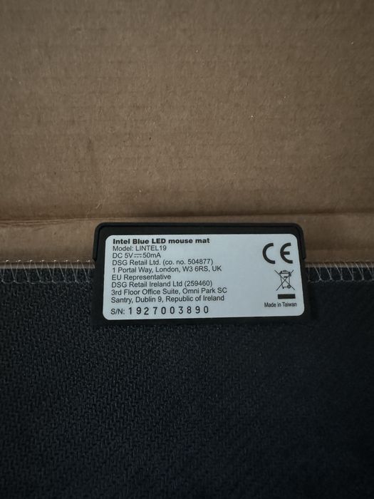 Светеща подложка Intel Core