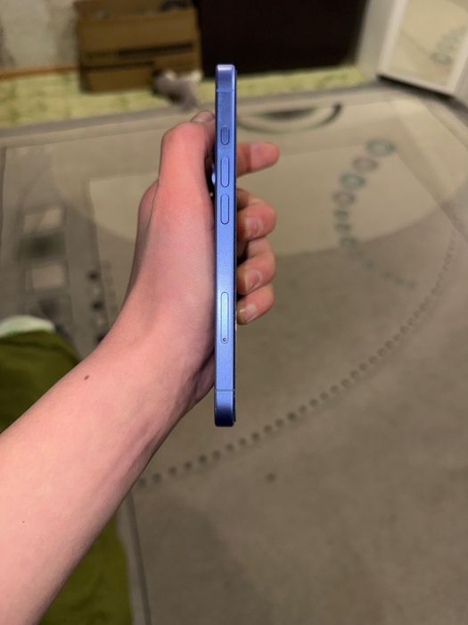 iphone 16 90 акб,коробка все есть