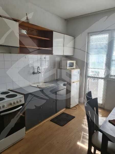 Продава се Двустаен апартамент в Пловдив, Изгрев - 64 кв.м за 922 €/кв.м - Снимка #2