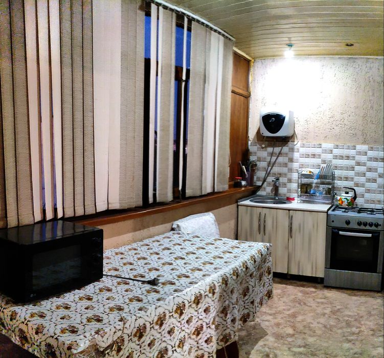 2 комн в центре Абая