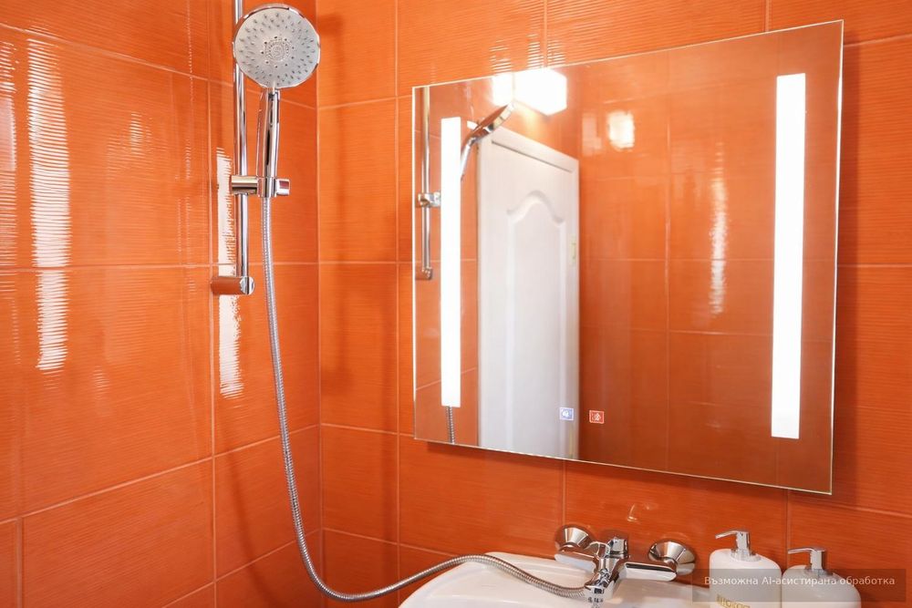 Дава се под наем Двустаен апартамент в Пловдив, Център - 45 кв.м за 418.71 € - Снимка #2