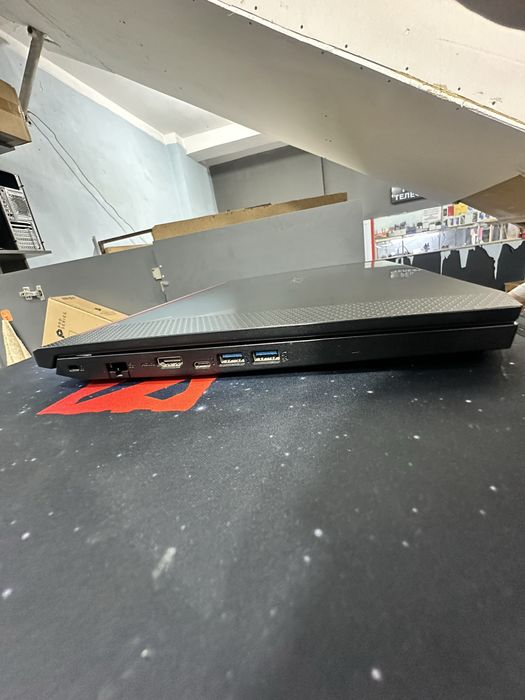 Мощный игравой ноутбук Acer Nitro 5 i5-9300H 8/256 GTx1650(4GB)