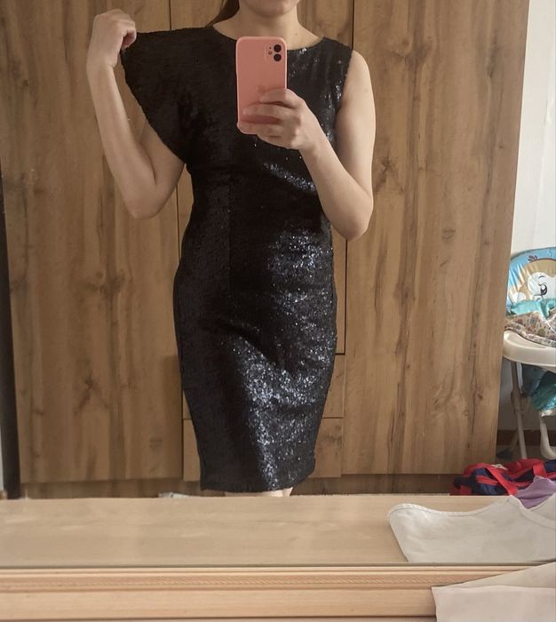 женская платья  сатылады